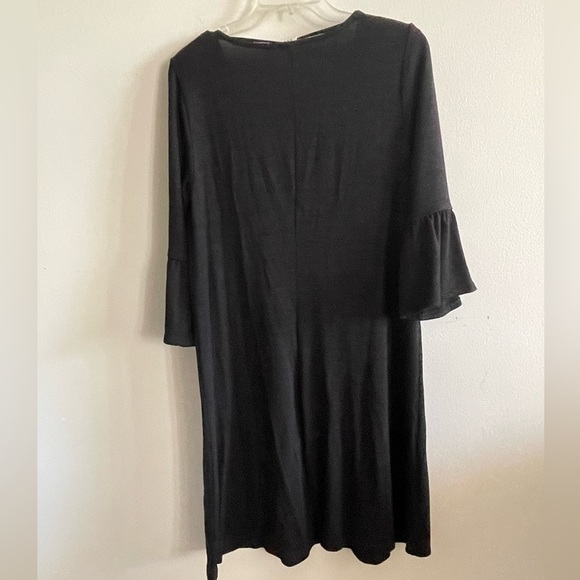 GAP black dress with flared sleeves / M - Picture 2 of 6